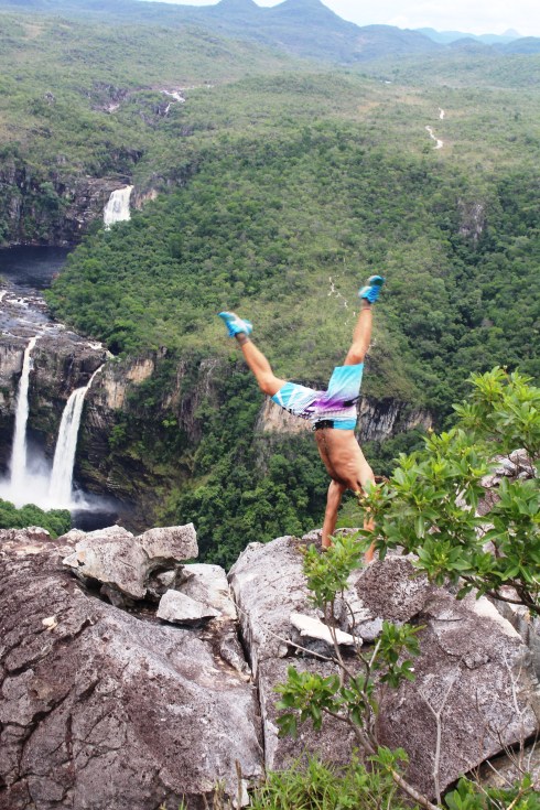 De Pernas pro ar na Janela.