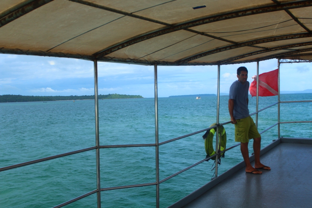 Francisco indo para Koh Rong